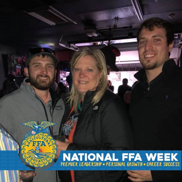 Meet your Posher, Carrie - Picture 1 of 1